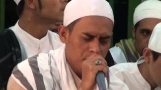 Download lagu Pembacaan rawi simthudduror[hb ali moga] mp3