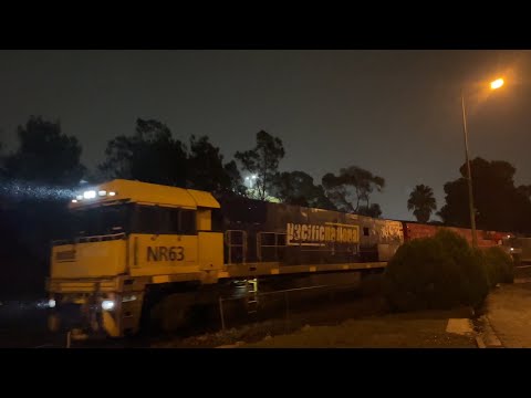 #NR63, #NR18 & #G538 lead 3AM5 through Keswick