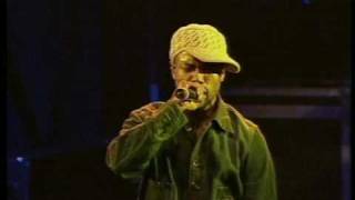 3  Black Eyed Peas - Joints &amp; Jams and Que Dices - Live Germany (2003)