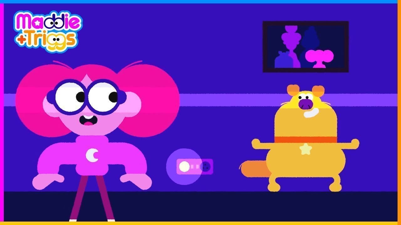 Sneak and Creak Song 🎶 Maddie + Triggs Go on a Midnight Treat Hunt🧁🐶