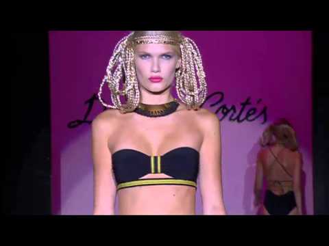 MBFW Madrid | DESFILE DOLORES CORTES - Edición 2012