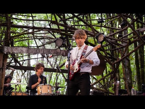 Woods Stage (S03E02) Kevin Morby - Motors Runnin' @Pickathon