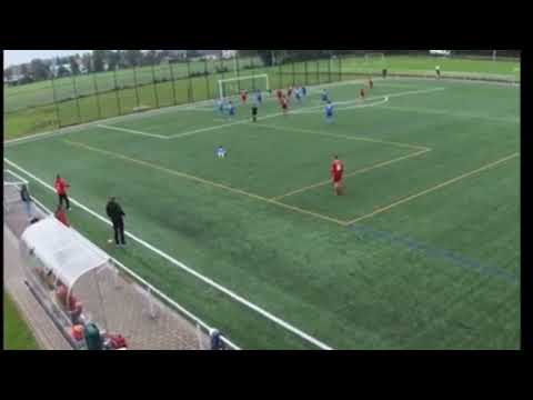 Kevin Acosta marca un golazo con el TSV 1860 Weissenburg