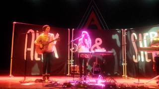 Just Kids - Alex &amp; Sierra ( Live )