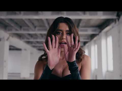 FREDERIKA - VOICES IN MY HEAD prod.Eugen Botos (Official Video)