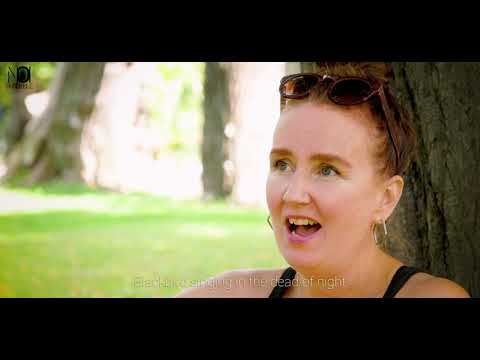 "Blackbird" by THE BEATLES/Paul McCartney - Maikki Säikkä & Tuomas Kourula (lute)