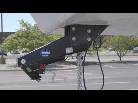 Get your bed back! REESE® Goose Box™ Hitch 20K Features | 94720 | 5th Wheel Pin Box Alternative