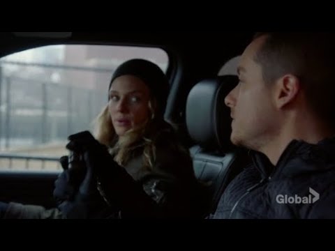 Hailey almost gets caught by a suspect but Jay's got her back I Chicago P.D 6.16