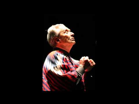 download lagu mp3 mp4 Sombras De Chavela Vargas, download lagu Sombras De Chavela Vargas gratis, unduh video klip Sombras De Chavela Vargas