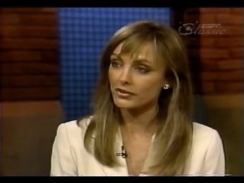 Reflections in Gold: Artists on Ice - Peggy Fleming (2002)