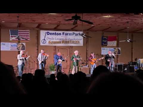 Doyle Lawson and Quicksilver, Wait a little longer Please Jesus || Denton Farmpark 2021