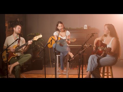 Victoria Canal - June Baby (Acoustic)