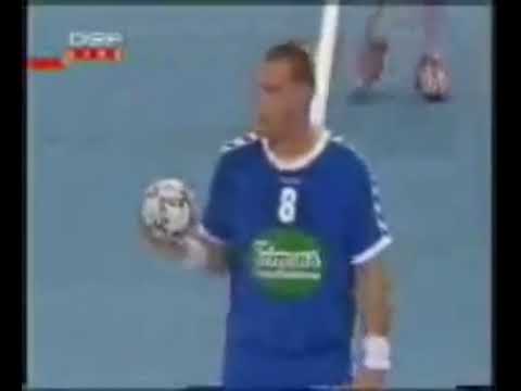 Anwurf des All-Star-Game 2012 durch Christian Schwarzer