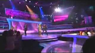Lauren Alaina - Born To Fly - American Idol 2011 Top 7 (21st Century Week) (HQ).flv