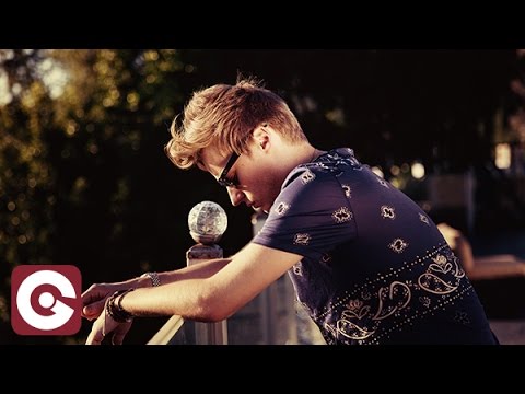 KLINGANDE FEAT M-22 - Somewhere New (Solidisco Remix)