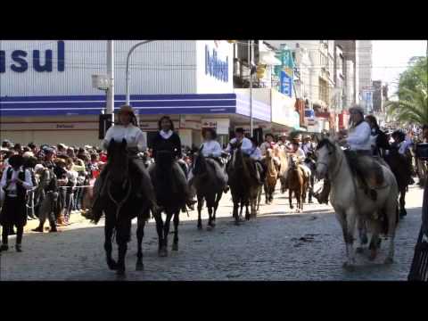 Desfile Farroupilha em Bagé 2011 - Parte 3