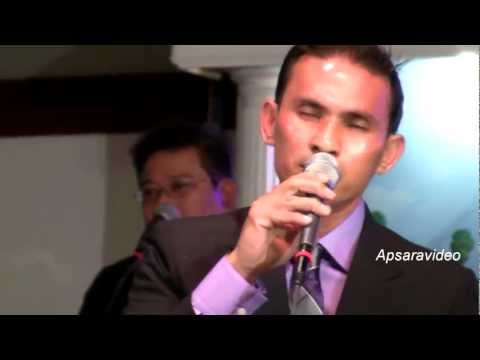 Angkor Idol footage. Richard sings "Merl Samot" in Angkor Idol singing competition