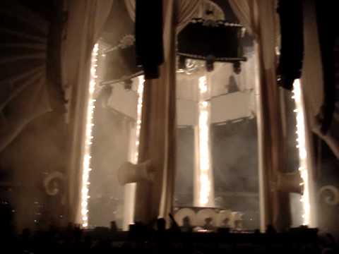 Laidback Luke remix Satisfaction (Benny Benassi)  - Sensation White Düsseldorf 2009