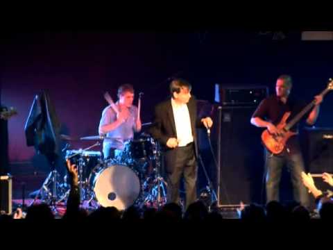 Thumbnail for The Fall Last Night At The Palais Live 2007 Part 5