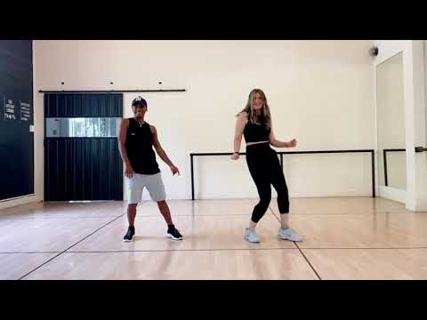 #EasyMode. SUBE SUBE de Thalia y Fonseca. MENEA DANCE FITNESS