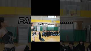 Download lagu She tried hard not to smile #kpop#artbeat #yubin #dancecover #aespa mp3