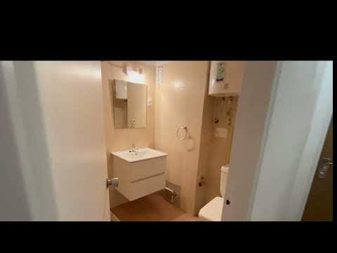 Video de YouTube - PUNTA CARRETAS PRÓXIMO RAMBLA,  AGRADABLE Y LUMINOSO  MONOAMBIENTE AL  FRENTE CON  TERRAZA Y COCINA DEFINIDA,  VIVIENDA O ESCRITORIO