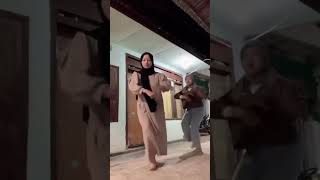 Download lagu DJ Itaneng Tenri Bolo Funkot Ukhty #shorts #viral #video mp3