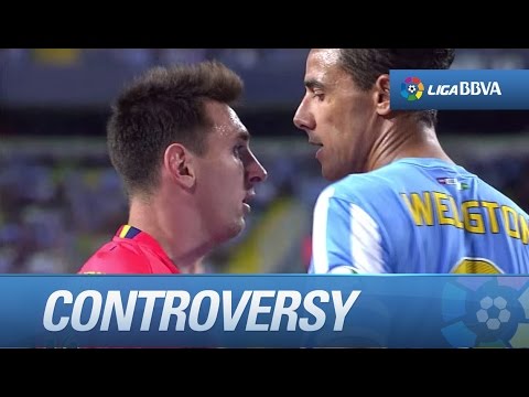 Polémica: Weligton coge por el cuello a Messi - HD