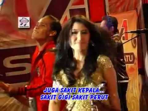 Ine Sinthya - Lima  Menit Lagi ( Official Music Video )