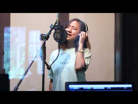 Apuii Chhangte - What's Up (4 Non Blondes Cover)