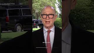 Trump sends conflicting signals on Iran strategy