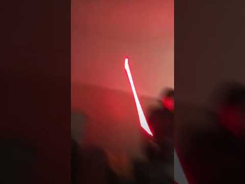 yung vision leaked neue musik während laserchwertkampf lol