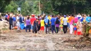 preview picture of video 'Ibadah Korban Masjid Ridwaniah SgBatu 2014'