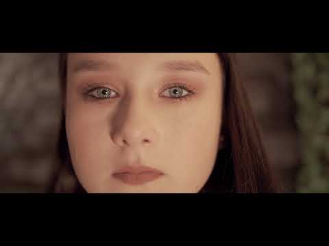 KARINA - Lacrimi De Dor | Official Video