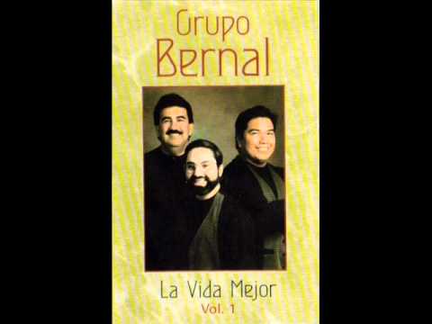 Grupo Bernal - La Vida Mejor.wmv