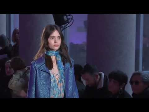 Blumarine - Fall/Winter 2018 Fashion show