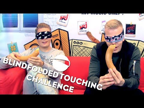 PROFEETAT | Blindfolded touching challenge