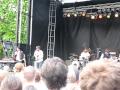 Frightened Rabbit Sings "The Greys"