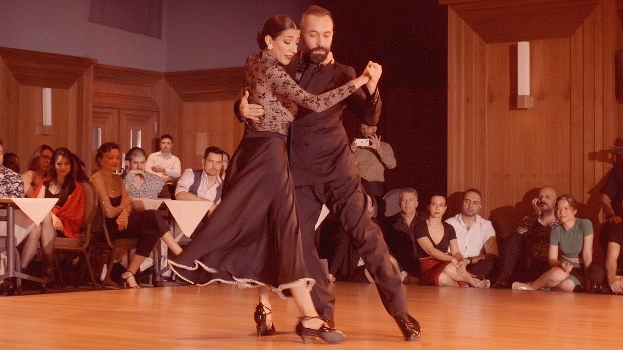 Video thumbnail for Zeynep Aktar and Sercan Yigit – La cicatriz at La Ventana Tango Festival 2024