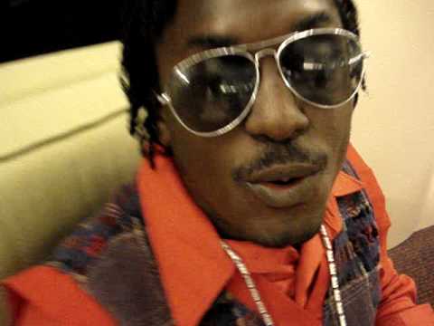 WASP ATTACK-MR.BERTUS DANCEHALL REGGAE ARTISTS IN BAHAMAS