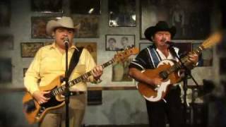 Pesado-Tragos Amargos Con Eliseo Robles