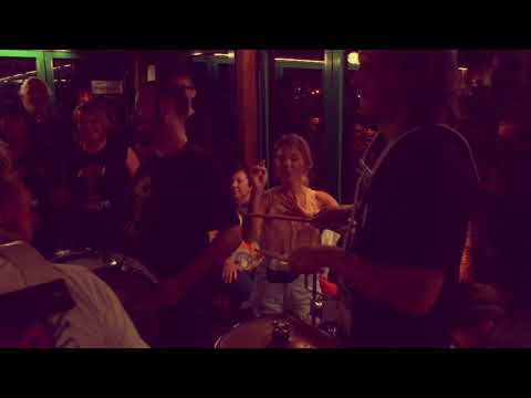 Bocephus King - Stella Bella Blue