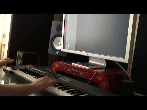 Synth Solo (prog/fusion style)