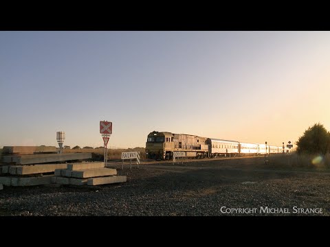 NR92 Leads 5AM8 "The Overland" JBRE Passenger Train At Gheringhap (13/4/2023) - PoathTV Railways