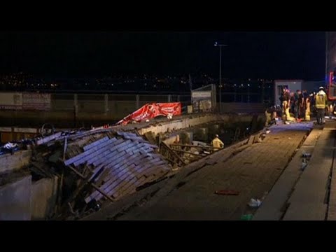 Watch: Panic as 300 injured in Vigo platform collapse