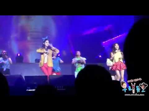 Davichi dance Roly Poly @ Concert adieu