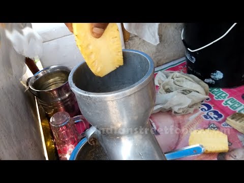 Demonstration of fruit juicer