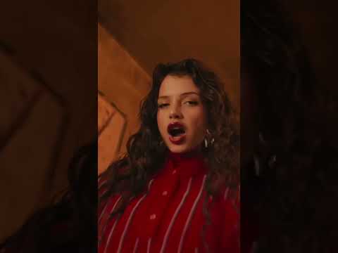 Rapper Aitch reacts to german Pop Artist Nina Chuba 🥶❤️‍🔥