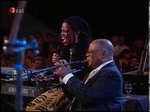 Exactly Like You - Dianne Reeves