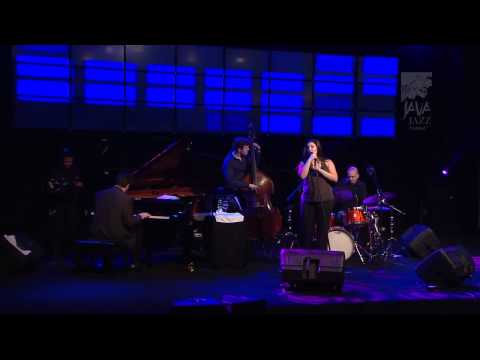 Waters Of March (águas De Março) - Jane Monheit